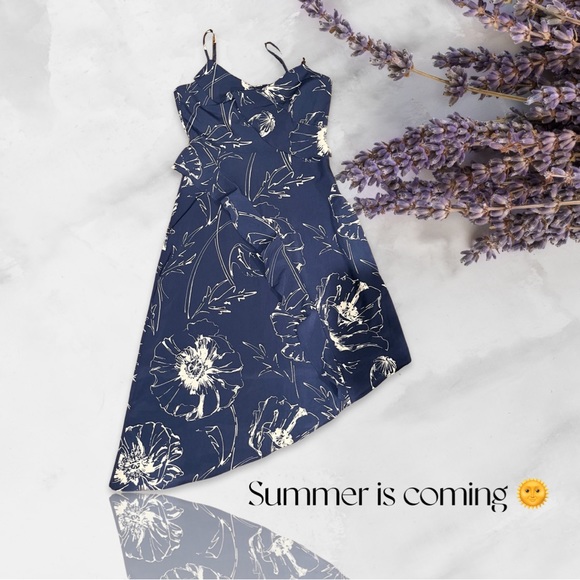 Banana Republic Dresses & Skirts - Womens Banana Republic Factory Asymetrical Dress Blue Size 8